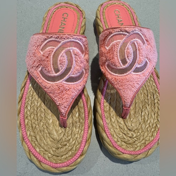 WB Chanel pink terry cloth and raffia sandals size 38 - Picture 7 of 16